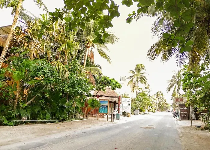 Iik By Groovy Stays- A Hip Condo-hotel With Wifi, Rooftop, Pool, Sleeps 6 Aparthotel 4*