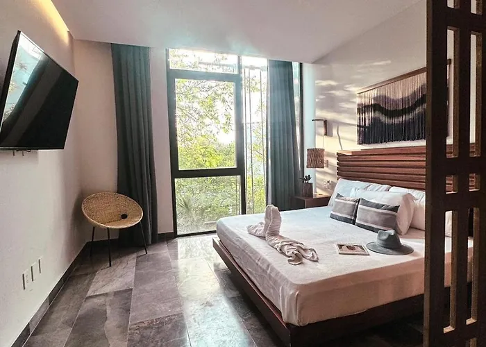 Iik By Groovy Stays- A Hip Condo-hotel With Wifi, Rooftop, Pool, Sleeps 6 Tulum