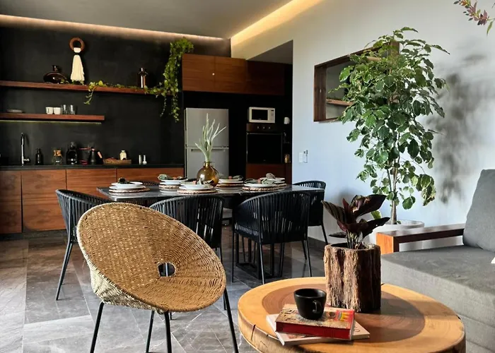Iik By Groovy Stays- A Hip Condo-hotel With Wifi, Rooftop, Pool, Sleeps 6 4* Tulum