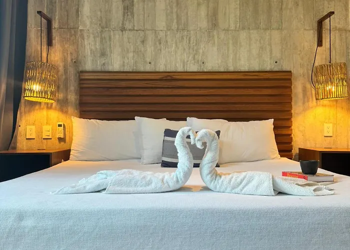 Iik By Groovy Stays- A Hip Condo-hotel With Wifi, Rooftop, Pool, Sleeps 6 Aparthotel 4*